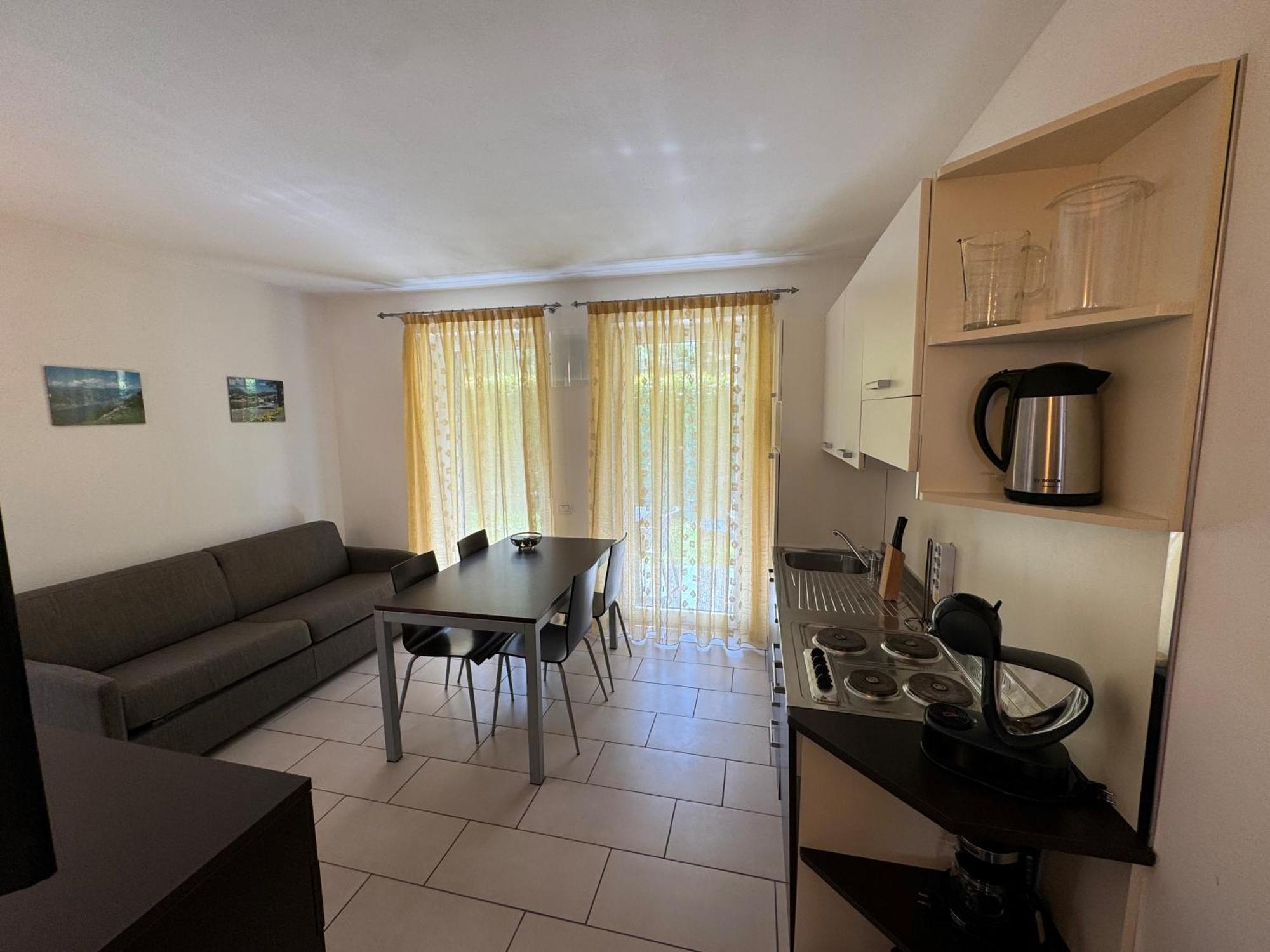 Casa Piccola Fewo Torbole Sul Garda Εξωτερικό φωτογραφία